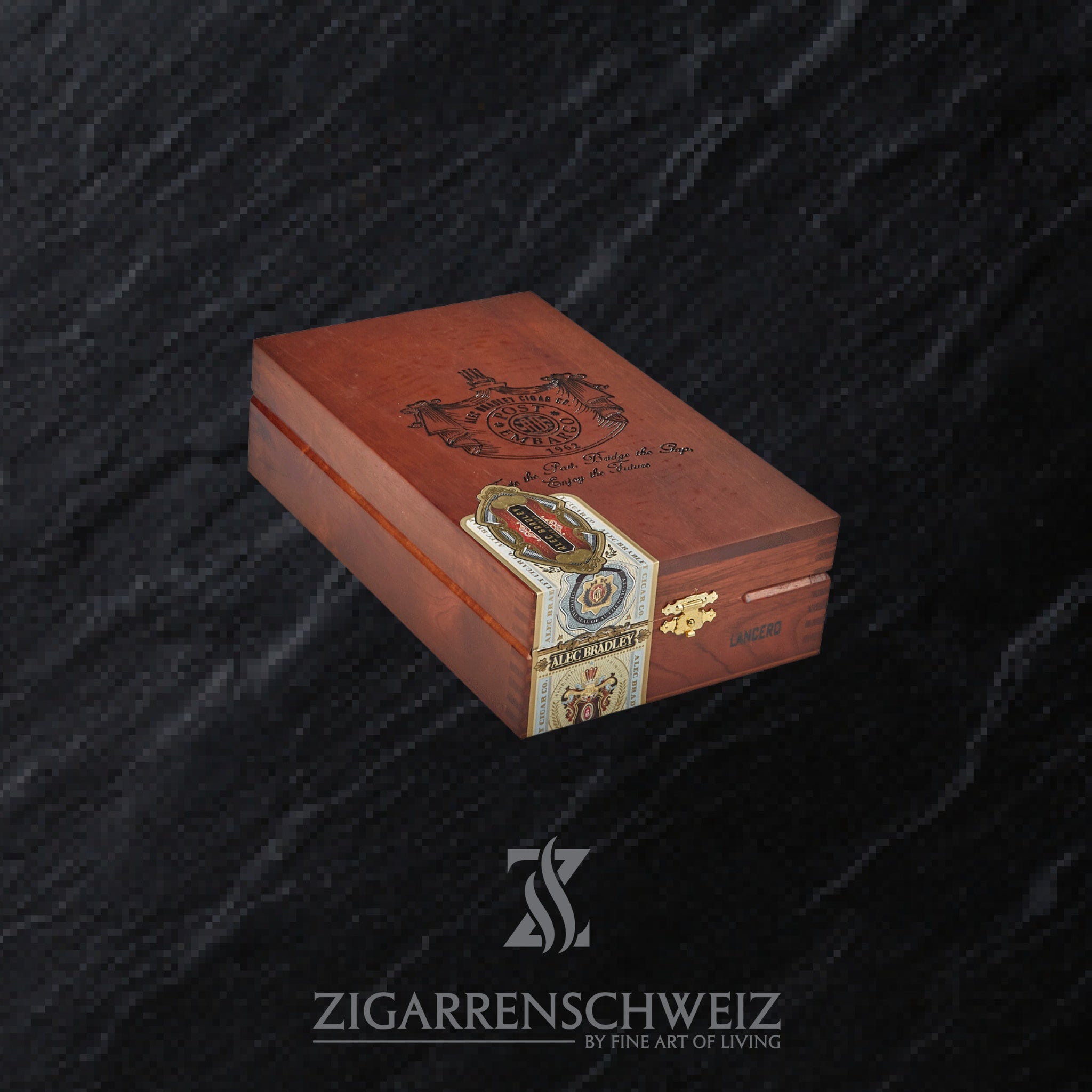 geschlossene Kiste Alec Bradley Post Embargo Zigarren im Lancero Format